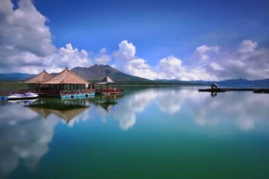 Pemandangan Danau & Gunung Batur Kintamani